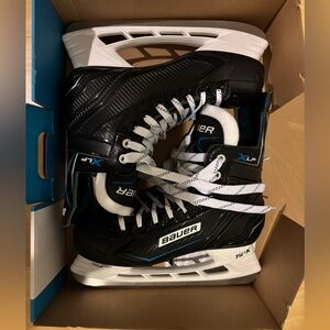 Bauer XLP Ice Hockey Skates - Black and White
